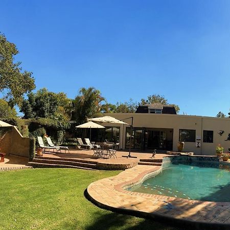 Malcolm Lodge Harare Extérieur photo