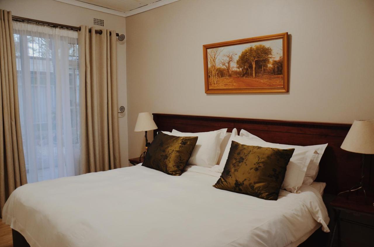 Malcolm Lodge Harare Extérieur photo