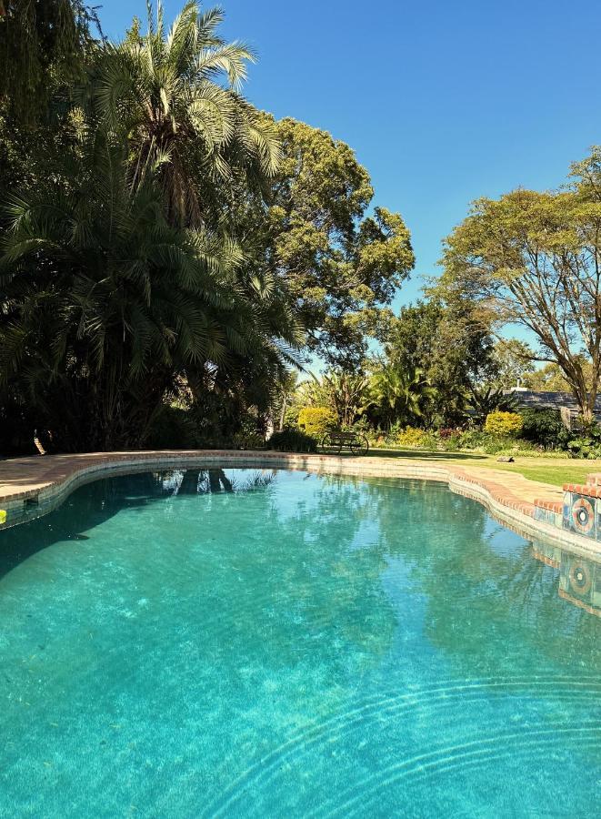 Malcolm Lodge Harare Extérieur photo