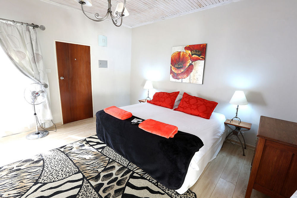 Malcolm Lodge Harare Extérieur photo